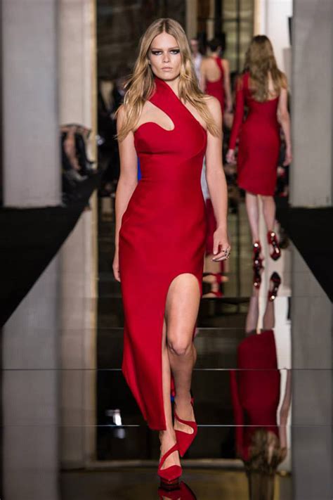 Atelier Versace Women's Spring/Summer 2015 